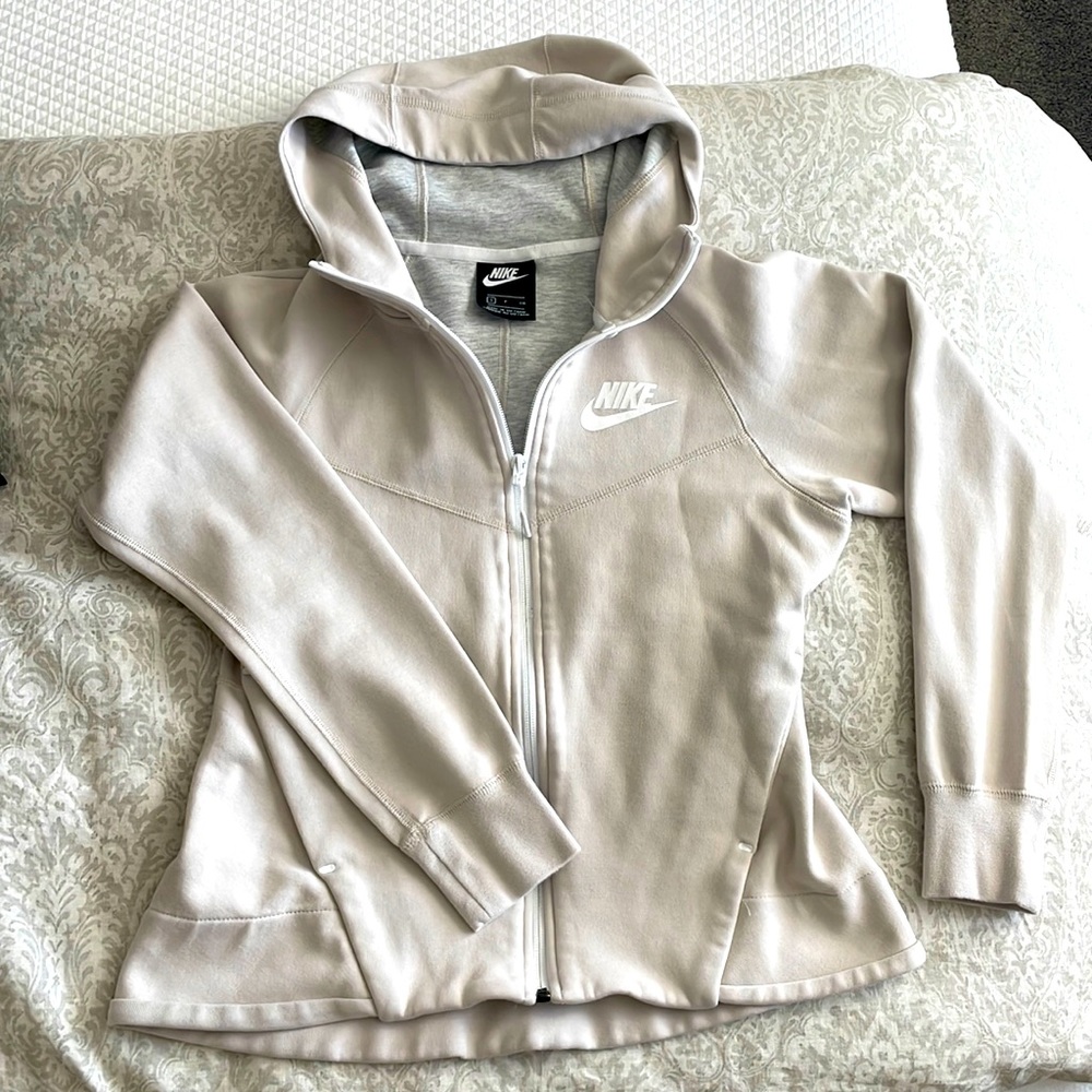 Nike Zip Up Jacket